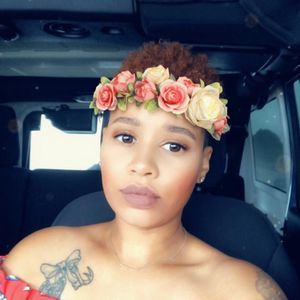 Meet your Posher, Emely